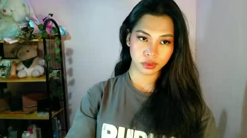 its_chloe20 online show from 2, 7, 2026