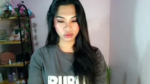 its_chloe20 online show from 5, 7, 2026