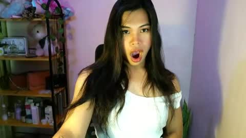 its_chloe20 online show from 10, 7, 2026