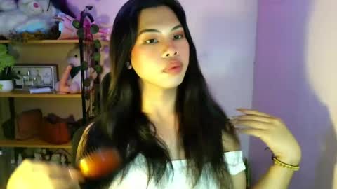 its_chloe20 online show from 18, 7, 2026