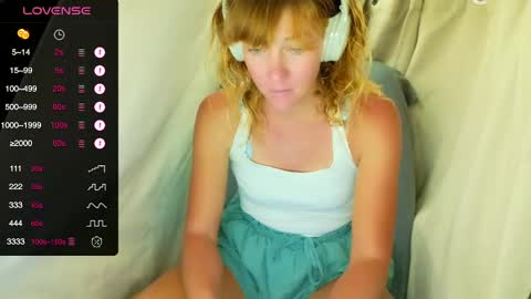 Lily online show from 23, 9, 2025