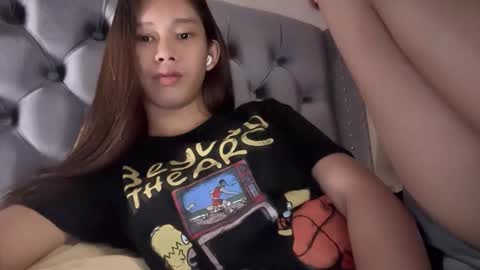 Snapshot of its_me_cora chatting on 19, 10, 2025 Cora online show from 19, 10, 2025