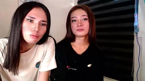 its_me_luna1111 online show from 9, 6, 2026