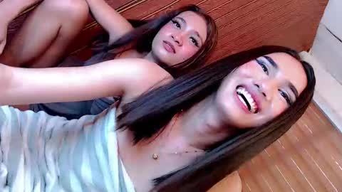 its_me_luna1111 online show from 11, 6, 2026