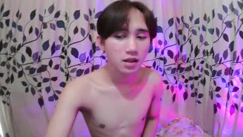 Snapshot of its_saya chatting on 4, 10, 2025 its_saya online show from 4, 10, 2025