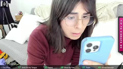 itschloelaurent online show from 20, 5, 2026