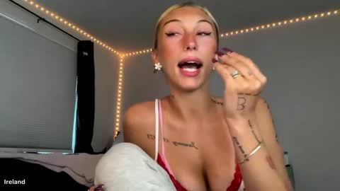 itsirelandbby online show from 18, 5, 2026