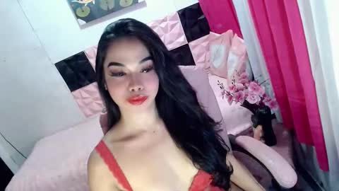 Snapshot of itsme_anastasia69 chatting on 8, 10, 2025 Anna online show from 8, 10, 2025