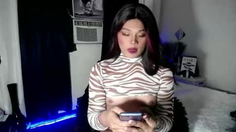 Snapshot of itsme_jazzy chatting on 13, 10, 2025 JAZ online show from 13, 10, 2025