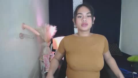 Snapshot of itsme_jazzy chatting on 7, 11, 2025 JAZ online show from 7, 11, 2025