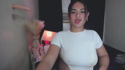 Snapshot of itsme_jazzy chatting on 7, 11, 2025 JAZ online show from 7, 11, 2025