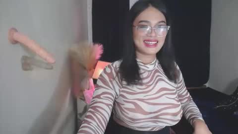 Snapshot of itsme_jazzy chatting on 13, 11, 2025 JAZ online show from 13, 11, 2025