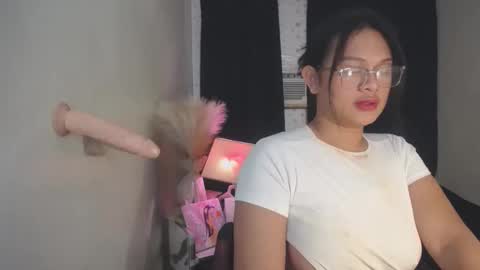 Snapshot of itsme_jazzy chatting on 14, 11, 2025 JAZ online show from 14, 11, 2025