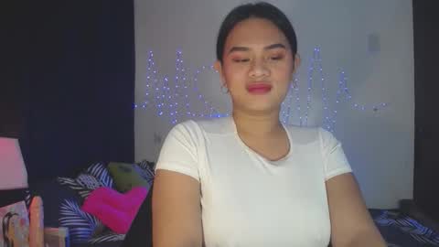 Snapshot of itsme_jazzy chatting on 30, 11, 2025 JAZ online show from 30, 11, 2025