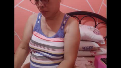 Snapshot of itsme_kitty chatting on 29, 5, 2026 Kitty online show from 29, 5, 2026