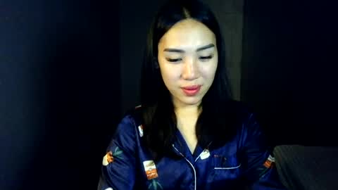 itsmehotqueen online show from 13, 6, 2026