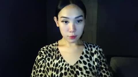 itsmehotqueen online show from 18, 6, 2026