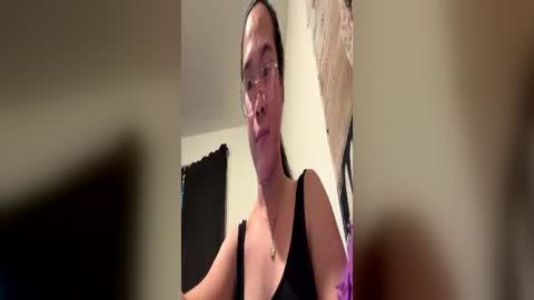 itsmelily05 online show from 8, 7, 2026