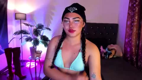 itsmemoiraa69 online show from 13, 4, 2026