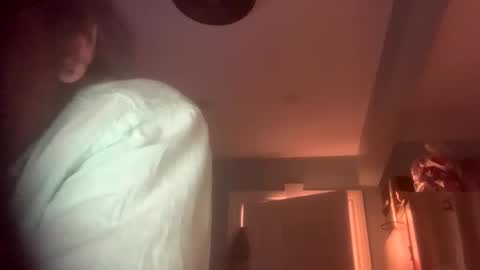 itsmerivo online show from 15, 4, 2026