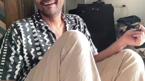 Snapshot of itsmylife021 chatting on 16, 10, 2025 Raje online show from 16, 10, 2025