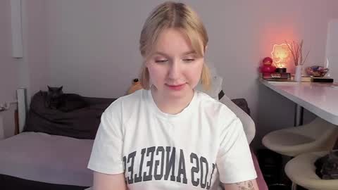 Snapshot of itsri chatting on 15, 4, 2026 Ri online show from 15, 4, 2026