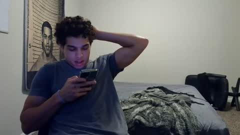 Snapshot of itstarzan chatting on 27, 10, 2025 TARZAN online show from 27, 10, 2025