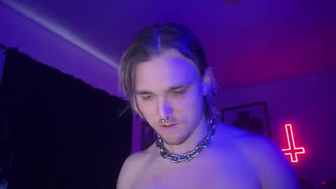 Troy Locke online show from 31, 12, 2024