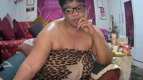 Snapshot of itumeleng74 chatting on 16, 10, 2025 itumeleng74 online show from 16, 10, 2025