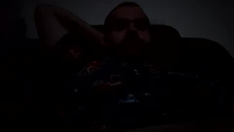 itzren3257192 online show from 19, 11, 2025