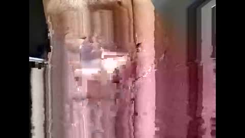 Snapshot of ivanguanche chatting on 24, 2, 2025 ivanguanche online show from 24, 2, 2025