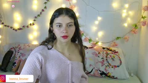 Snapshot of ivannabruner chatting on 25, 1, 2025 Ivanna online show from 25, 1, 2025