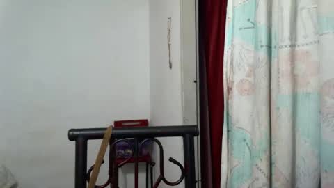 ivethbele online show from 5, 10, 2025