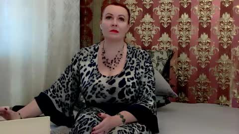 IrennaSplash online show from 6, 12, 2024