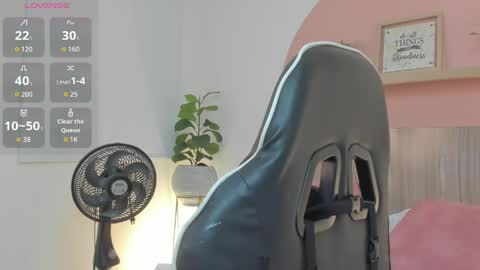 I V E T T E online show from 9, 4, 2026