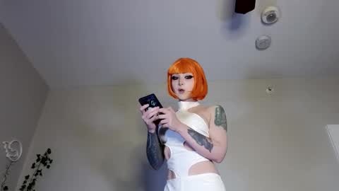 Snapshot of ivey_strigoi chatting on 11, 2, 2026 Ivey and James online show from 11, 2, 2026