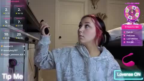 Snapshot of iveyjade33 chatting on 15, 10, 2025 ivey jade online show from 15, 10, 2025