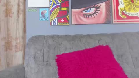 IvonJanice online show from 17, 12, 2025