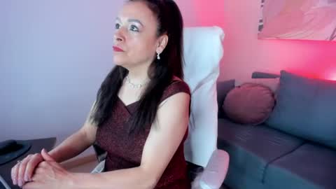 Ivonne online show from 11, 6, 2026