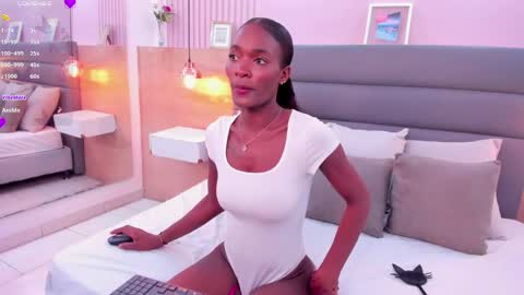 Ivonne Duval  online show from 12, 5, 2026