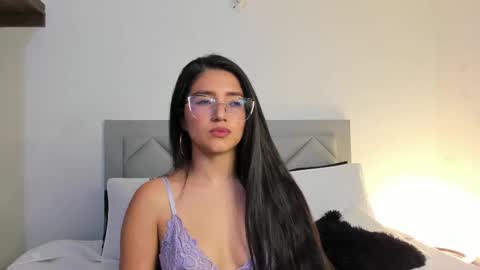 Snapshot of ivonne_lennox chatting on 7, 2, 2025 Ivonne Lennox online show from 7, 2, 2025
