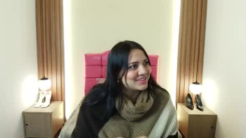 Snapshot of ivonneross_ chatting on 28, 2, 2026 I V O N N E R O S S online show from 28, 2, 2026