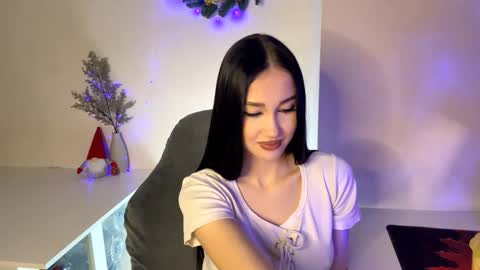 Nika online show from 19, 12, 2025