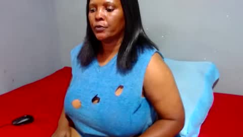Snapshot of ivorytits48 chatting on 28, 1, 2025 IVORYTITS48 online show from 28, 1, 2025