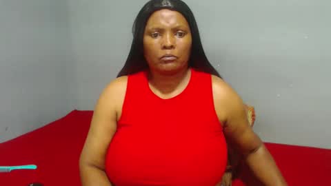 Snapshot of ivorytits48 chatting on 16, 2, 2025 IVORYTITS48 online show from 16, 2, 2025