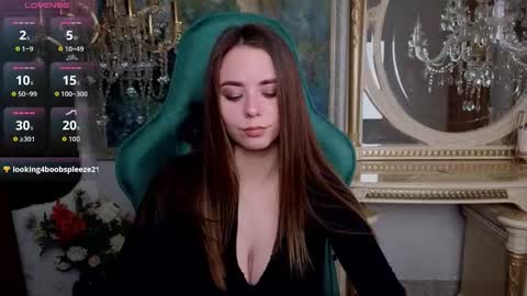 ivorywood_ online show from 21, 9, 2025