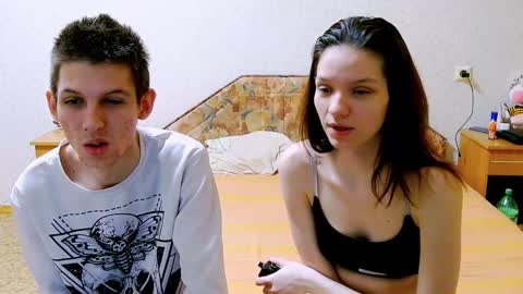 Ivy and Lester online show from 8, 3, 2025