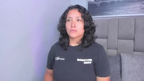 Ivy and Molly online show from 24, 9, 2025