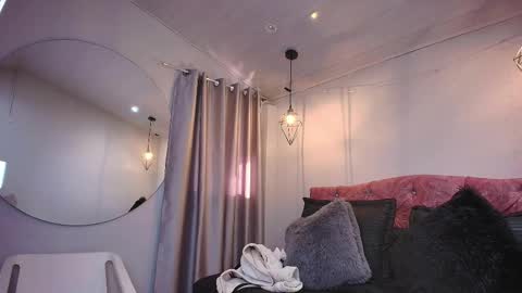 ivy_bonnie online show from 11, 11, 2025