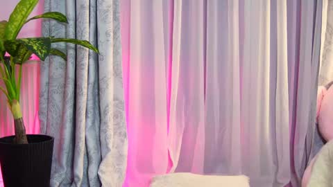 Snapshot of ivy_myaa chatting on 2, 6, 2026 Ivy Myaa online show from 2, 6, 2026